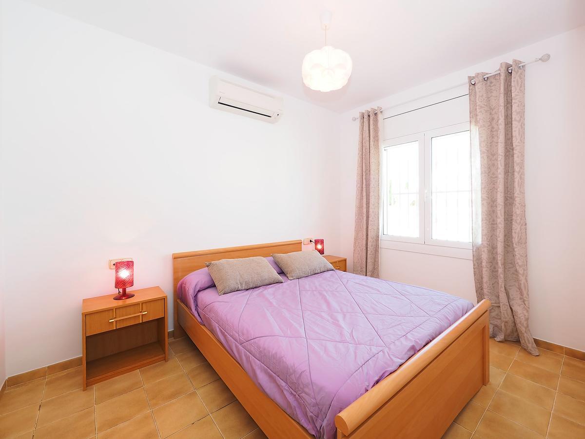 Holiday Home Alberes By Interhome Empuriabrava Eksteriør bilde